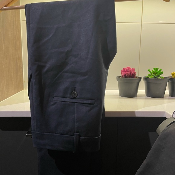 Mango Pants - Picture 3 of 3